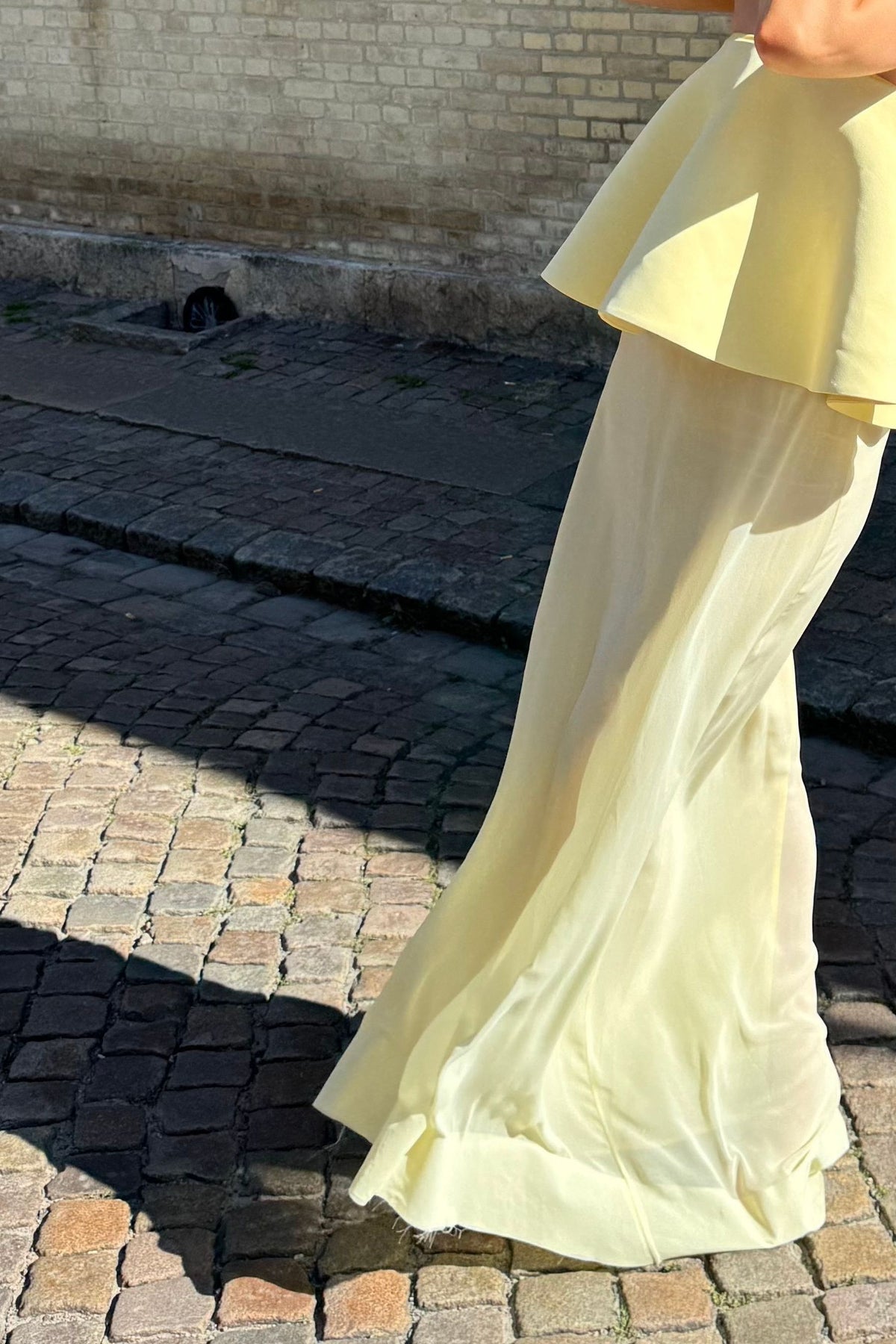 The Yellow Jacquemus Dress