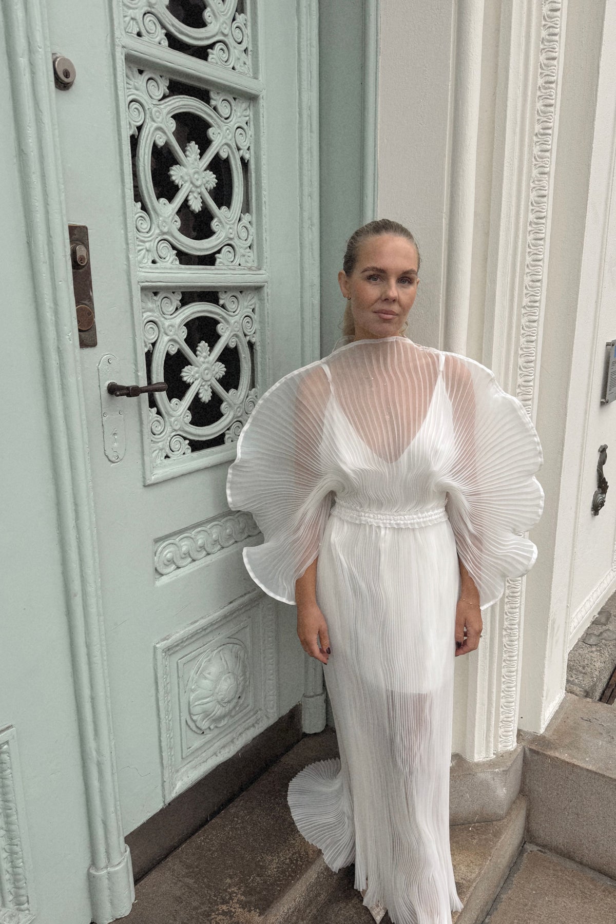 Linnea Hult Wedding Dress